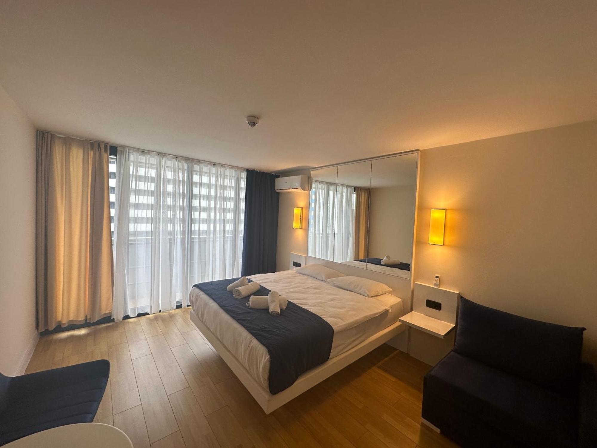 Orbi City Block Superior Class Apartments Batumi Kültér fotó
